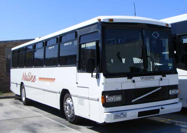 Nuline Volvo B10M Centurion 52